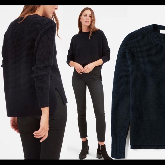 Everlane Sweaters - Everlane waffle knit 💯 merino wool sweater